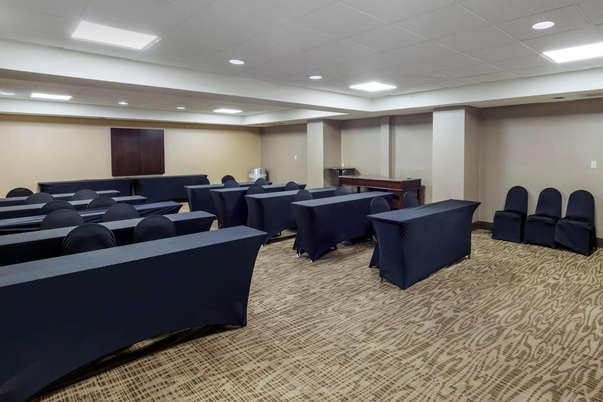 Comfort Inn University Durham - Chapel Hill Zewnętrze zdjęcie