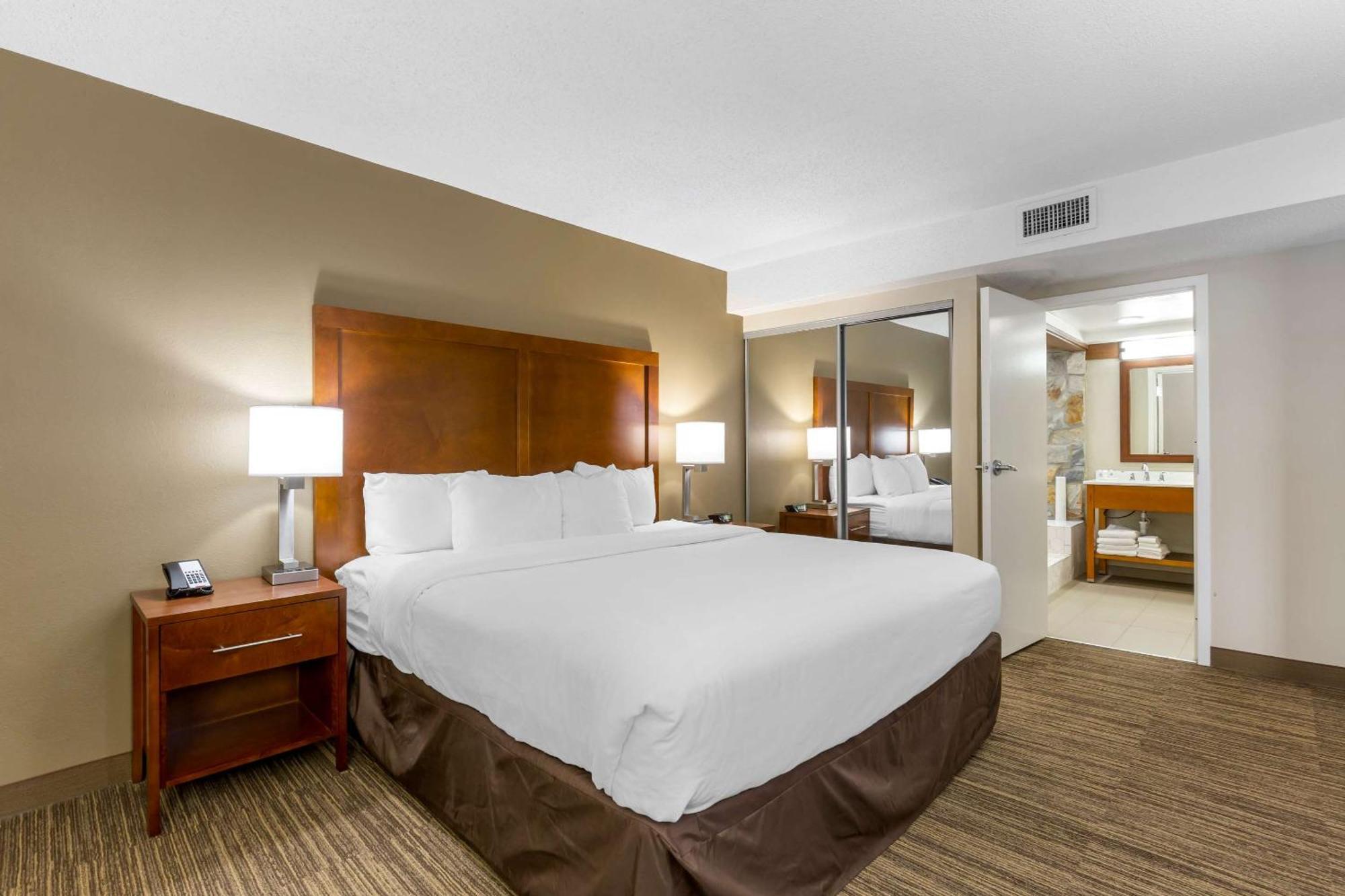 Comfort Inn University Durham - Chapel Hill Zewnętrze zdjęcie